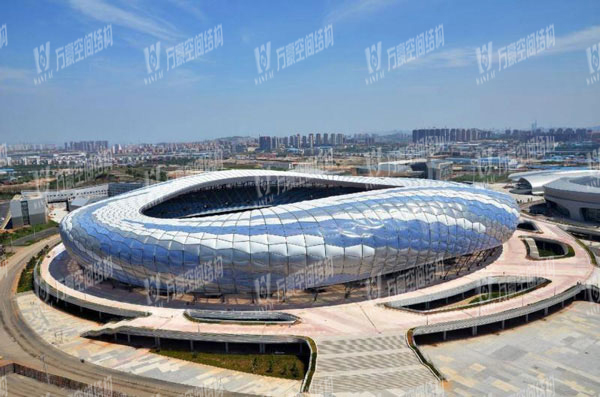 ETFE薄膜是什么材料?ETFE透明膜結(jié)構(gòu)有哪些特點? ETFE薄膜是什么材料?ETFE透明膜結(jié)構(gòu)有哪些特點?