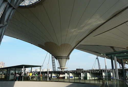 世界規模最大PTFE連續張拉索膜結構雕塑 世界規模最大PTFE連續張拉索膜結構雕塑