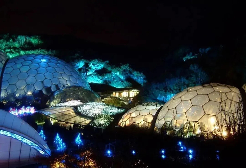 東方伊甸園 東方伊甸園