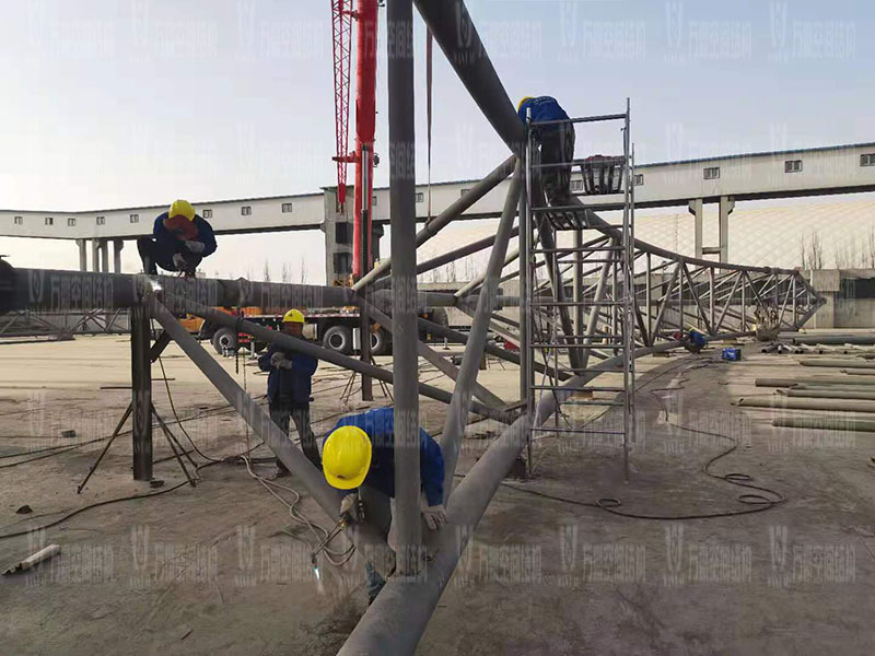 內蒙能源長城五礦選煤廠鋼骨架膜棚建設項目鋼結構施工中