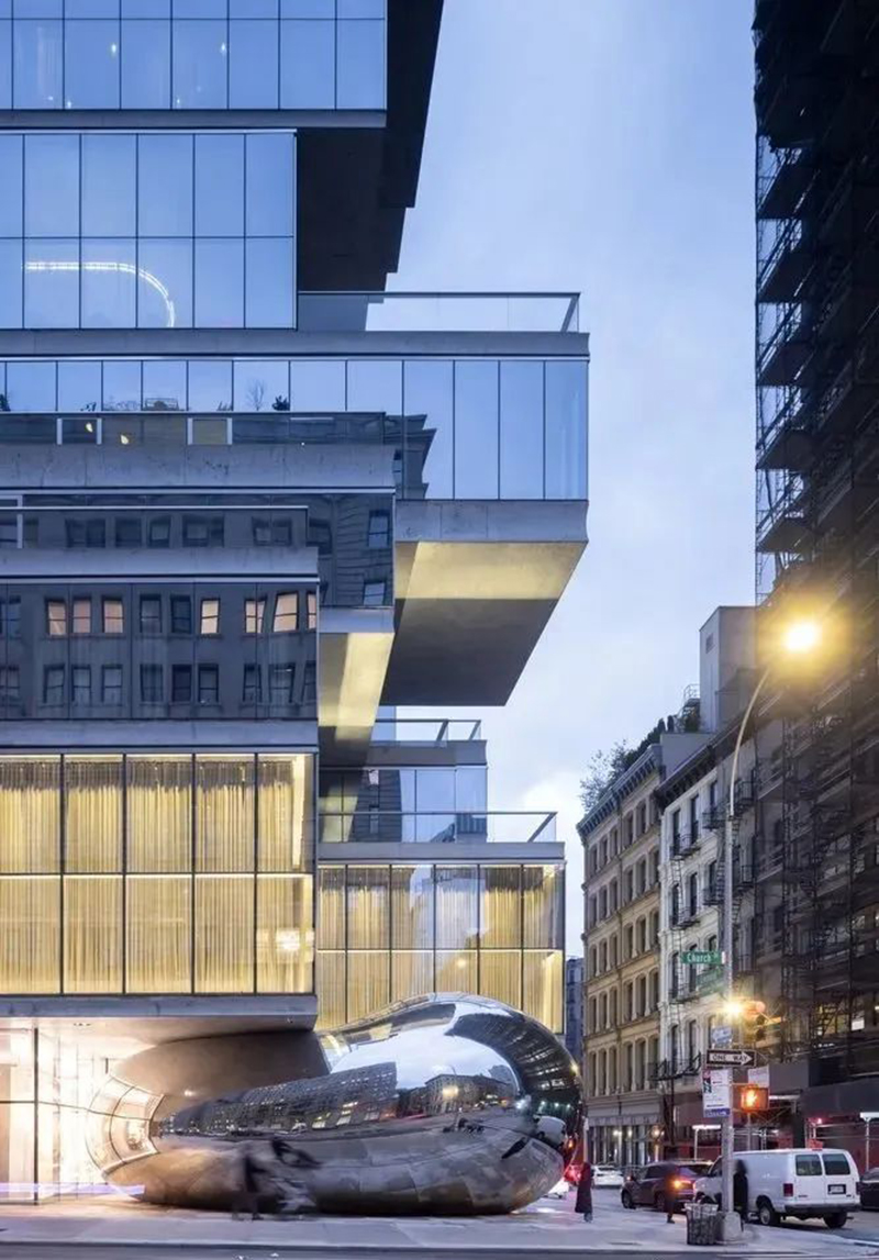 被“壓扁”的不銹鋼憨豆 被“壓扁”的不銹鋼憨豆