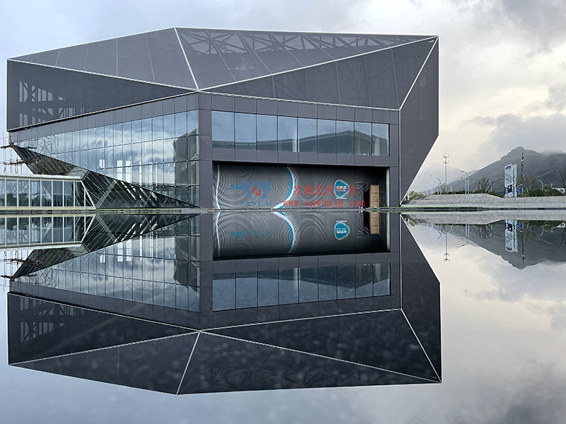 高顏值織物幕墻膜結(jié)構(gòu)的優(yōu)勢(shì) 高顏值織物幕墻膜結(jié)構(gòu)的優(yōu)勢(shì)