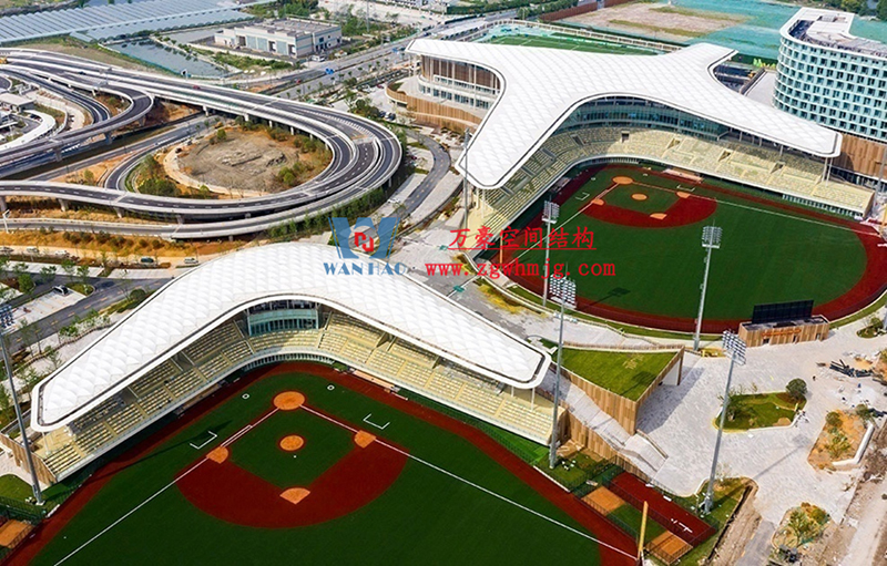 膜結(jié)構(gòu)工程抗風(fēng)能力強(qiáng)不強(qiáng) 膜結(jié)構(gòu)工程抗風(fēng)能力強(qiáng)不強(qiáng)