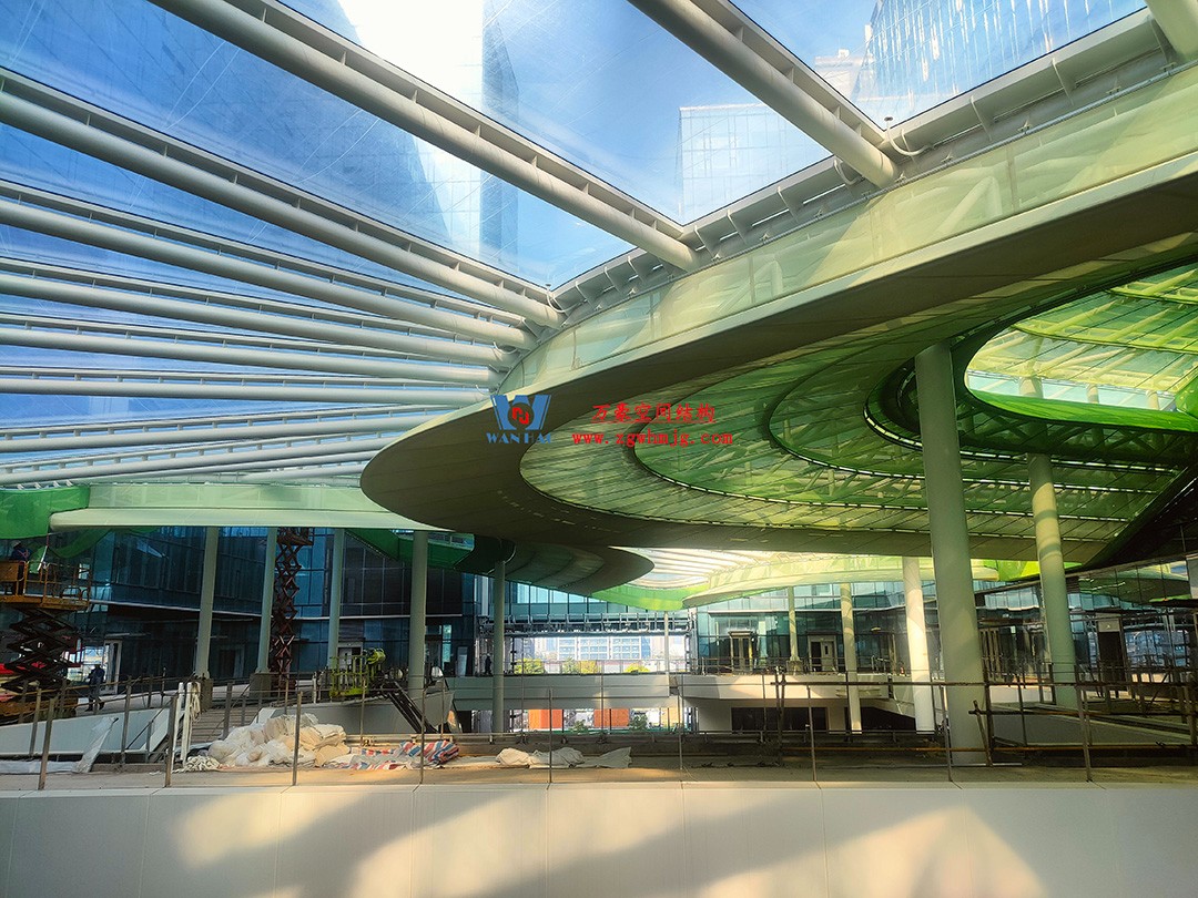 驚艷決絕的商業街膜結構天幕