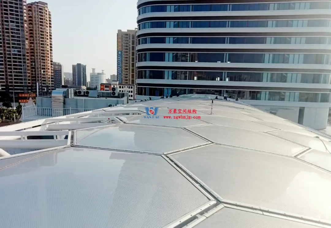 廣州茂名總匯天街商業(yè)街ETFE膜結構工程