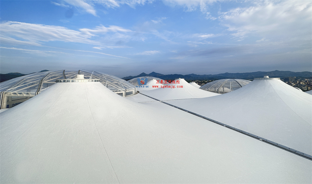 探索膜結構在商業街區穹頂的神奇應用 探索膜結構在商業街區穹頂的神奇應用