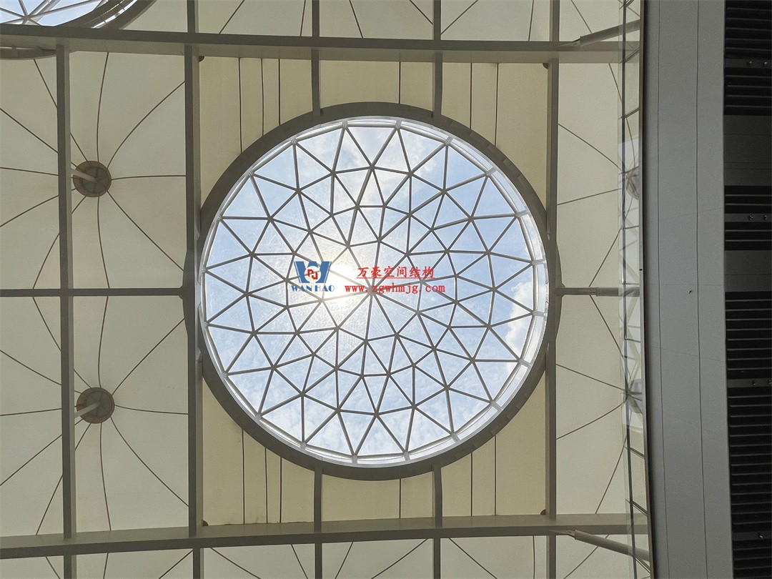 探索膜結構在商業街區穹頂的神奇應用 探索膜結構在商業街區穹頂的神奇應用