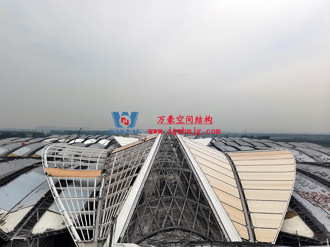 鄭州中原高鐵港數字展貿城ETFE膜結構 PTFE膜結構項目