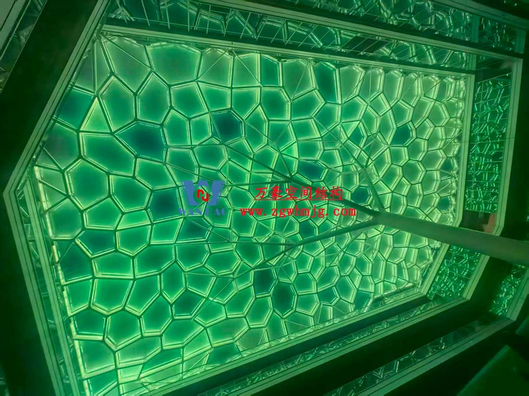 安吉縣昌碩小區(qū)地塊房產(chǎn)開發(fā)項(xiàng)目ETFE天幕