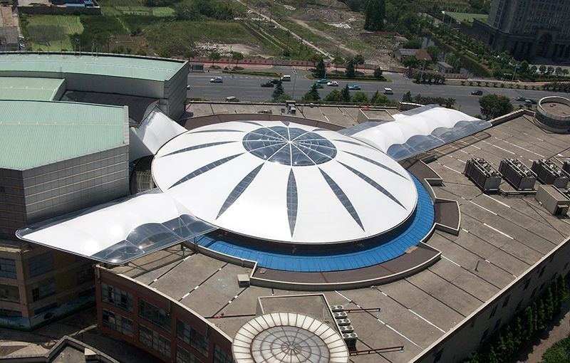 什么是PTFE膜結(jié)構(gòu)屋面？PTFE膜結(jié)構(gòu)屋面分類特點(diǎn)具體是怎樣的？