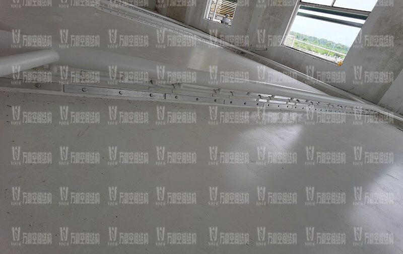 張拉膜安裝好后裝什么顏色的燈好看？景觀膜結構燈光顏色該如何選擇？