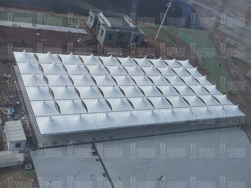 膜結構與傳統結構對比優勢在哪？膜結構建筑有哪些優點？