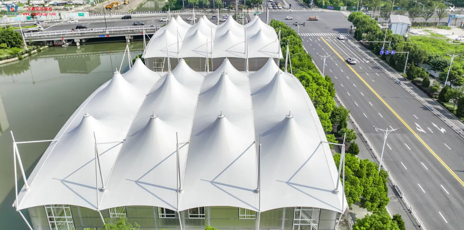 全封閉式PTFE鋼膜結構籃球場